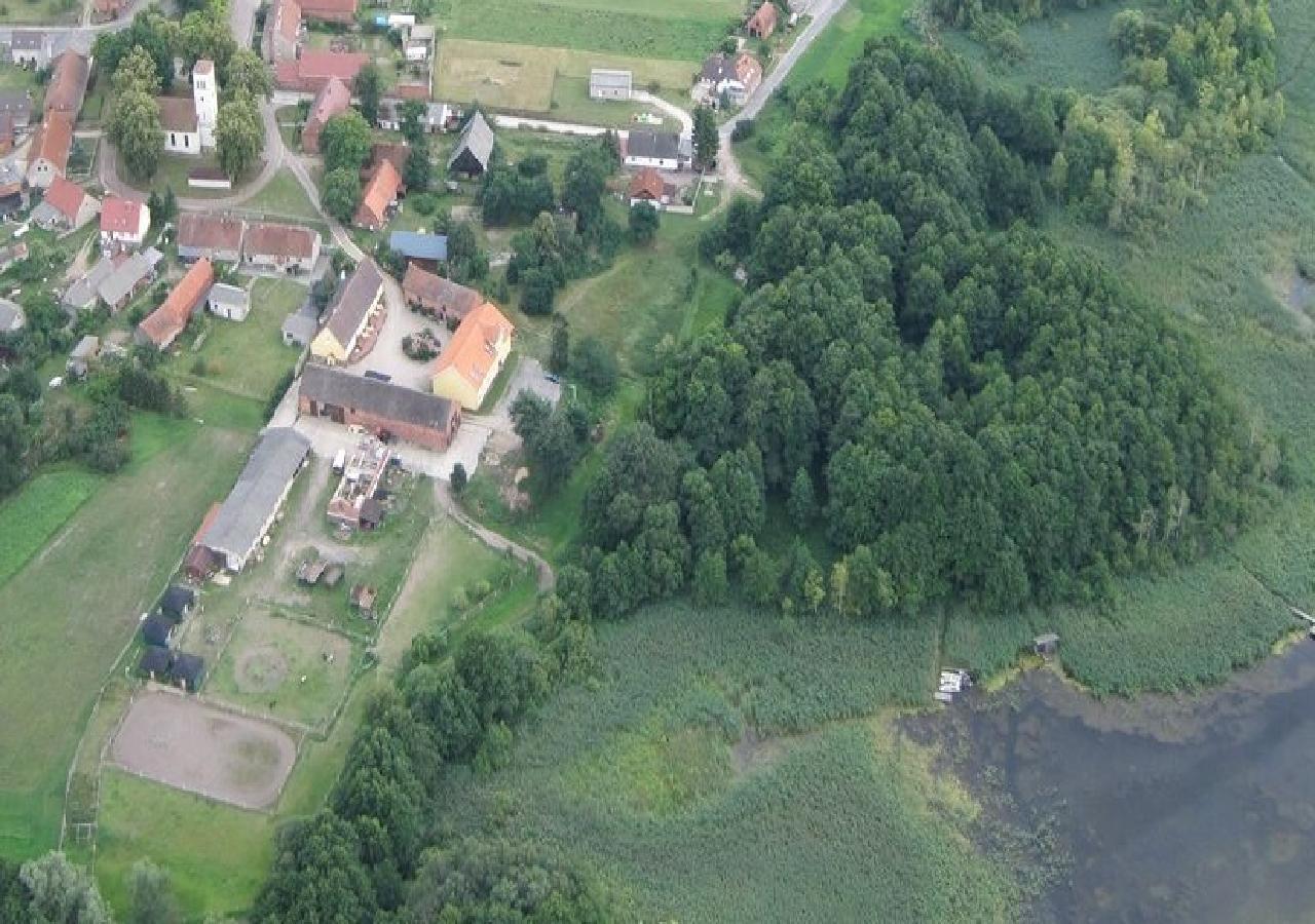Land Gut Berlinchen Hotel Екстериор снимка